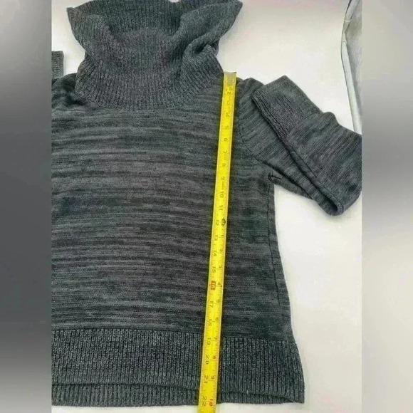 Sonoma wide neck turtleneck sweater size Large in excellent condition! - Picture 4 of 11